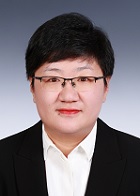 杨芳.jpg